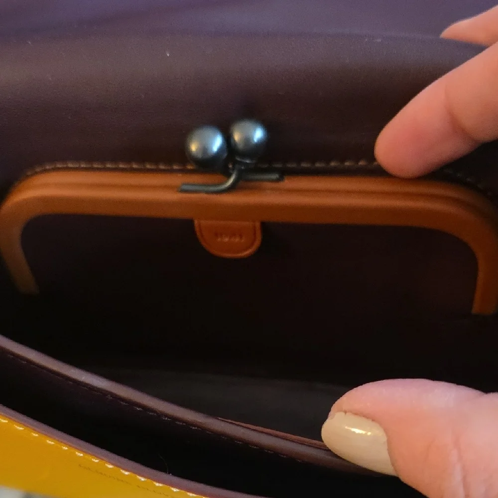 Coach 1941 Dinky Glovetanned Leather, Antique Black Hadware, Includes Dusty! - Picture 6 of 17